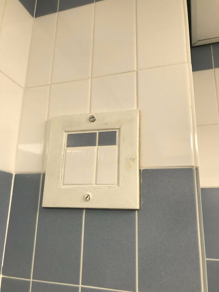 Every Time I Go To The Bathroom At Work - This Really Bugs Me!