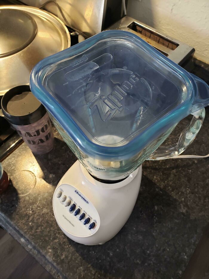 I Misplaced My Blender's Lid. Perfect Fit From Ziplock!