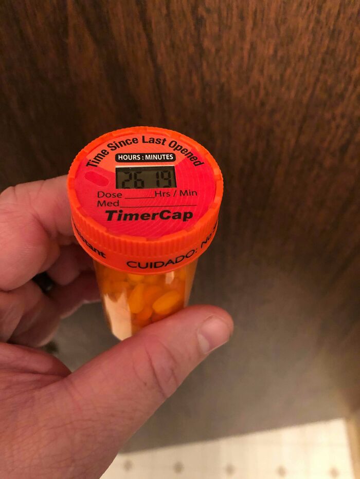 A Pill Bottle That Keeps Track Of The Last Time It Was Opened.