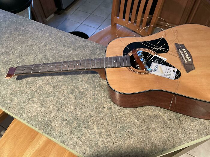 My Parents Got Me A Beautiful New Guitar For Christmas That Broke In The Case