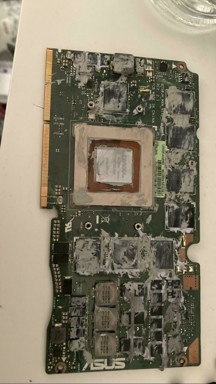 Oh No, Somebody Used Thermal Paste Instead Of Thermal Pads