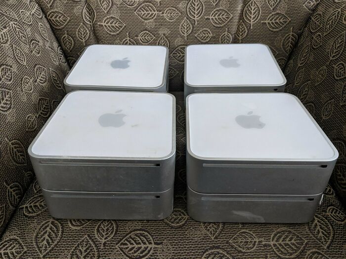 Goodwill Cashier Said They Had A Box Of "Bulky Old External Hard Drives" In The Back. He Returned With A Box Filled With 2008 Mac Minis And Said I Could Have It For $10 Because It Was Taking Up Too Much Space