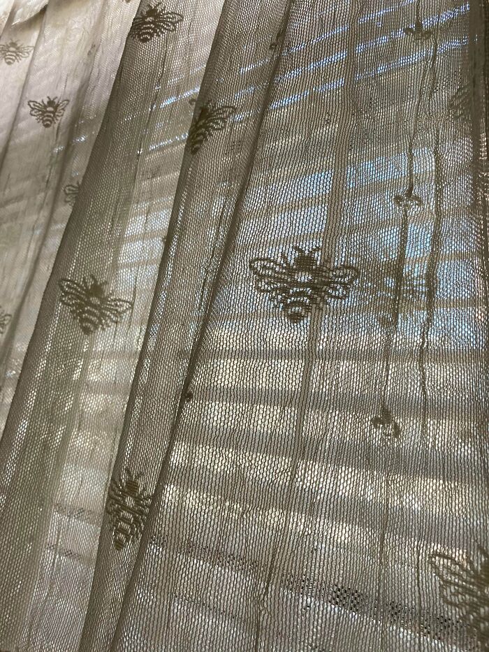 Almost Died When I Found These Lace Curtains With Little Bees For $4