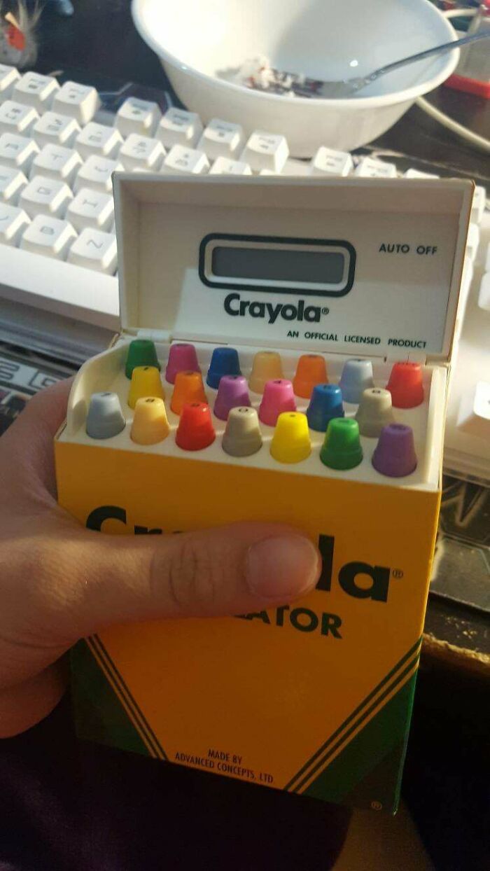 Crayola Calculator! $2, Needs A New Battery