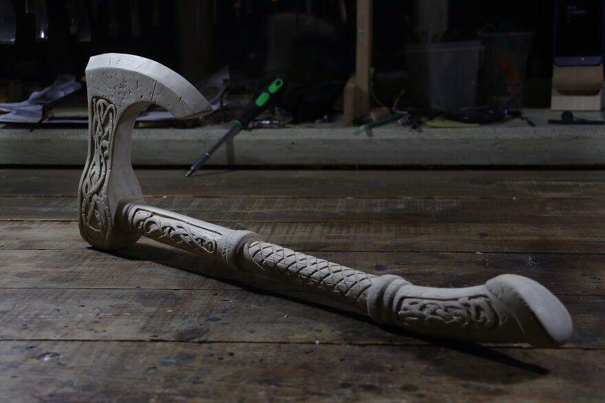 I Made Wooden Axe Inspired By The Assassin's Creed Valhalla