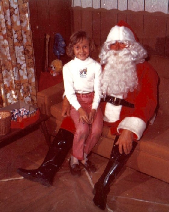 The Santaland Budget In My Hometown Was Busted In 1967. This Creepy Santa Was In A Makeshift Trailer. I Tried Not To Touch Him When I Sat In His Lap