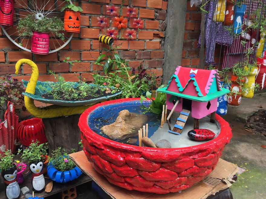 Baby Turtles Rescued And Build Amazing DIY Indoor Turtles And Fishes Pond From Basket And Cement