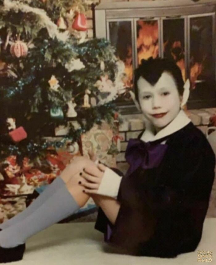 Mi familia envió esta foto mia como crismas en 1991