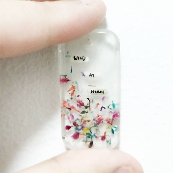 I Write On Rice Grains And Turn Them Into Floral Charms