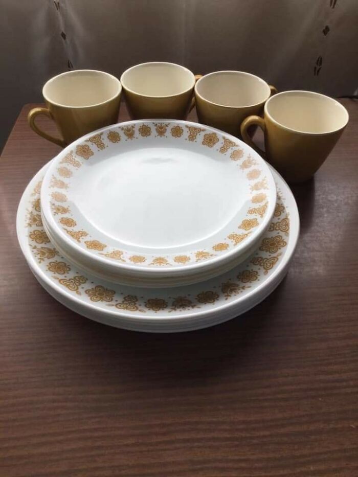 When I Saw This 6 Piece Set Of Plates, I Saw My Grandmother, And Cried A Little