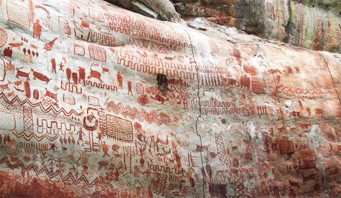 8 Miles Of Prehistoric Paintings Is Discovered In Remote Amazonia And It Showcases Animals That Are Long Gone By Now