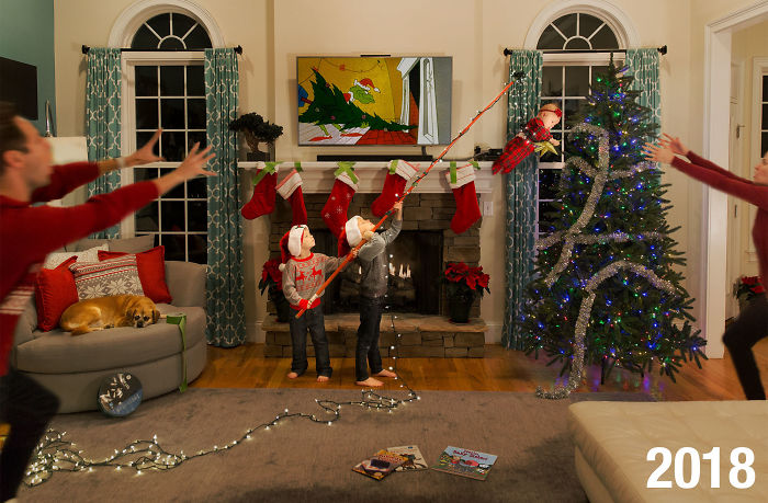 This Family Started Doing ‘Real Life’ Christmas Cards 7 Years Ago And They Get Crazier As The Kids Grow Up