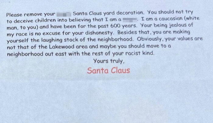 Man Decides To Decorate His Yard With A Black Santa, Receives A Letter From His Racist Neighbor