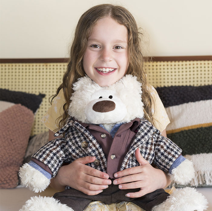 My Seven-Year-Old Daughter Has Epilepsy, So I’m Trying To Sell A Fancy Version Of Her Teddy Bear For A Million Dollars To Fund Research