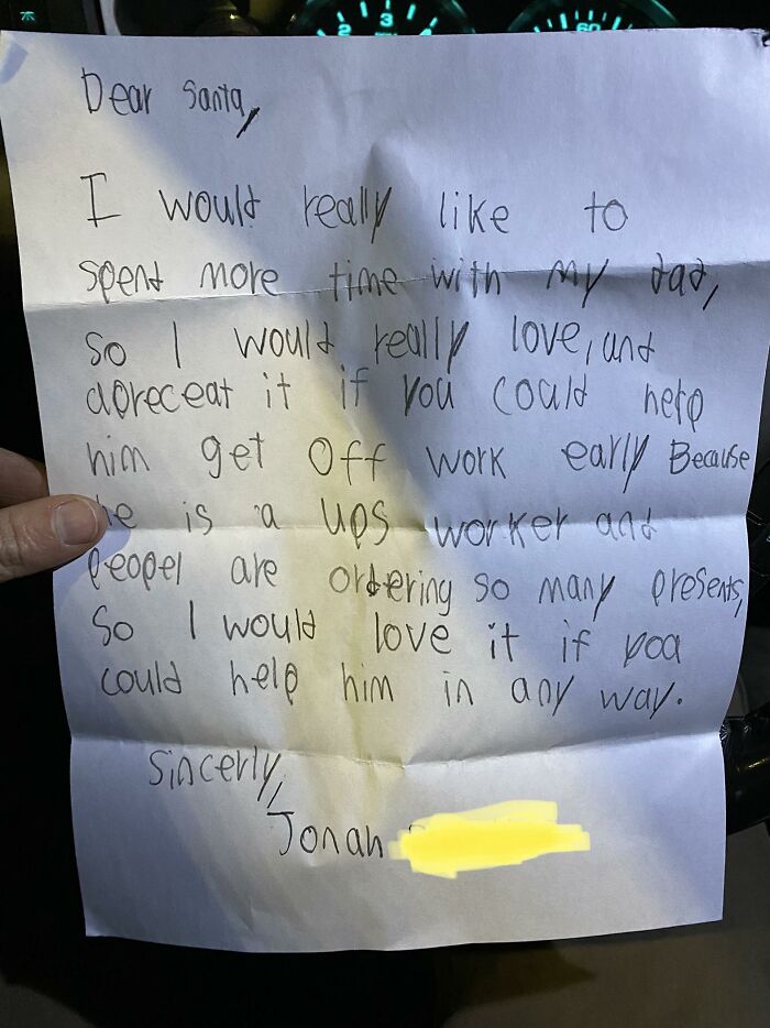 Kid Writes A Heartbreaking Letter To Santa That Leaves His UPS Driver Dad In Tears