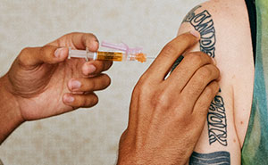 Science Communicator Explains How Vaccines Work In A Way That Even A 5 Y.o. Would Understand And People Are Loving It