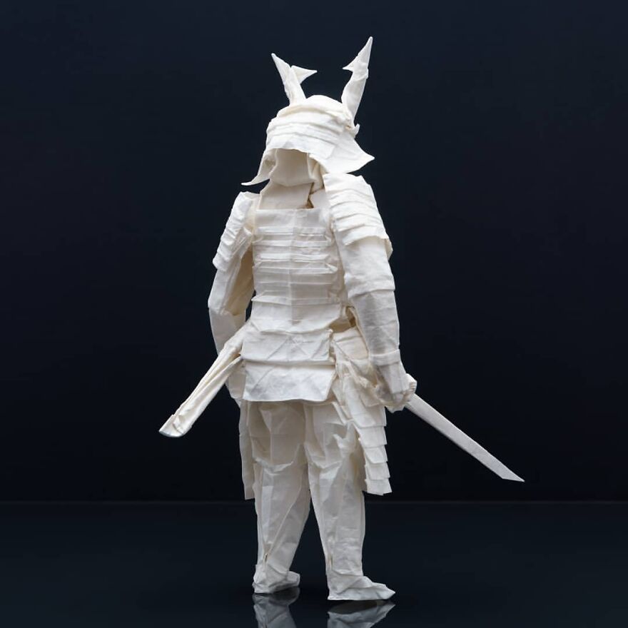 Artist Spent 3 Months Planning A Warrior Samurai That He Folded From A Single Sheet Of Paper (19 Pics)