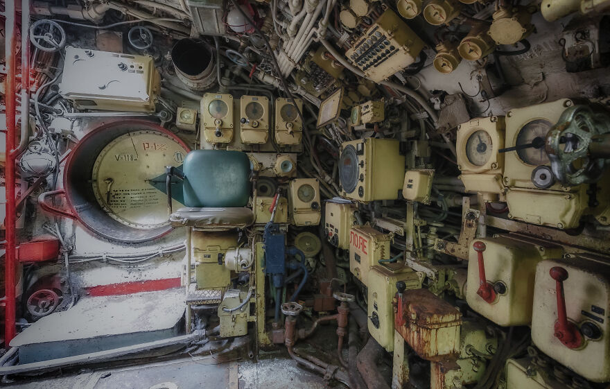 Our 15 Photos Show What’s Inside This Abandoned Soviet Submarine That We Found In European Waters 