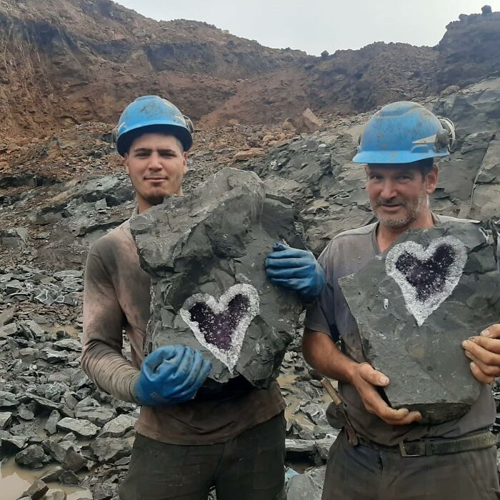 Once-In-A-Lifetime Find: Miners In Uruguay Get Surprised With A Beautiful Heart-Shaped Amethyst Geode