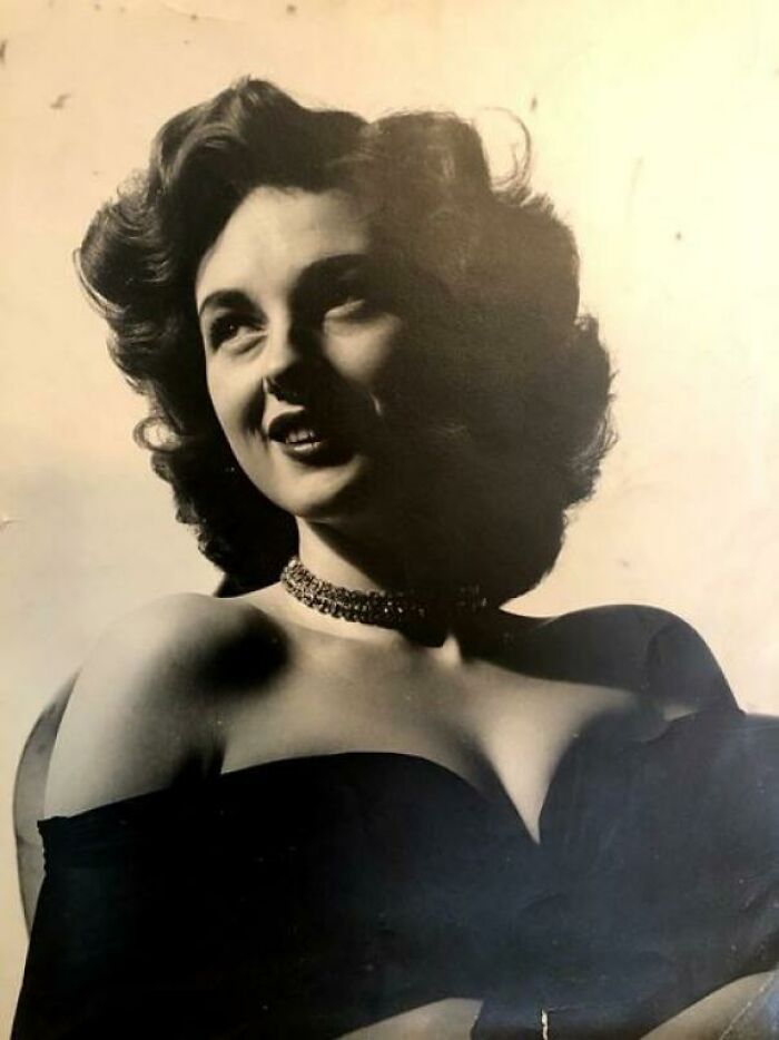 My Mom, 1954. She Came To America In 1948 At Age 18. She Hardly Spoke English And Was Looked Down On Because She Was German And A War Bride. She Later Did Some Modeling - This Is Just One Of Many Beautiful Photos We Have Of Her