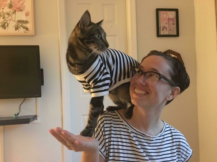 Hear Me Out ... Shoulder Cat And Matching Shirts ?