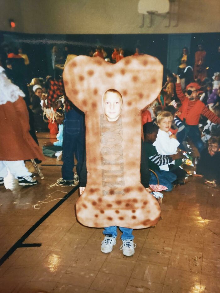 Halloween 1998 When I Thought Dressing As A Giant Milkbone Would Make Dogs Like Me