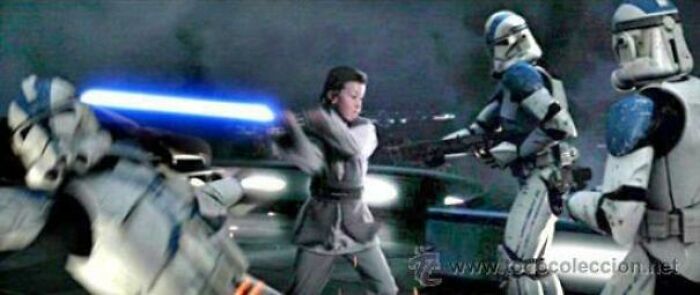 En Star Wars Episodio 3: La venganza de los Sith (2005) el joven Jedi que salva a Bail Organa fue interpretado por el hijo de George Lucas, Jett Lucas