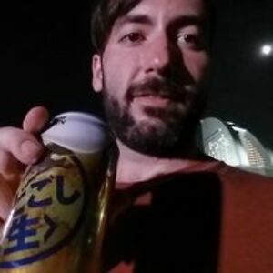 roses_for_revolution avatar