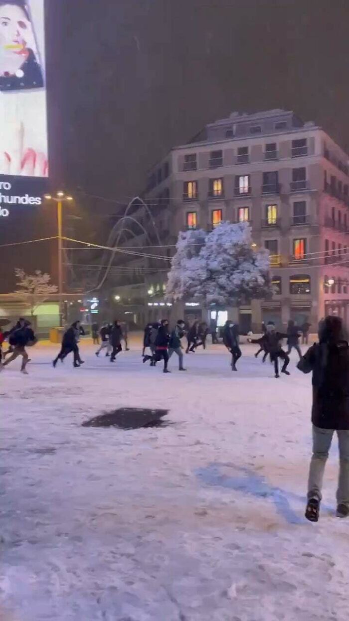 Snow Fight In Madrid, Covered In Snow For The First Time In 51 Years