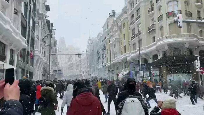 Biggest Snowfall In Madrid (Spain) In The Last 100 Years