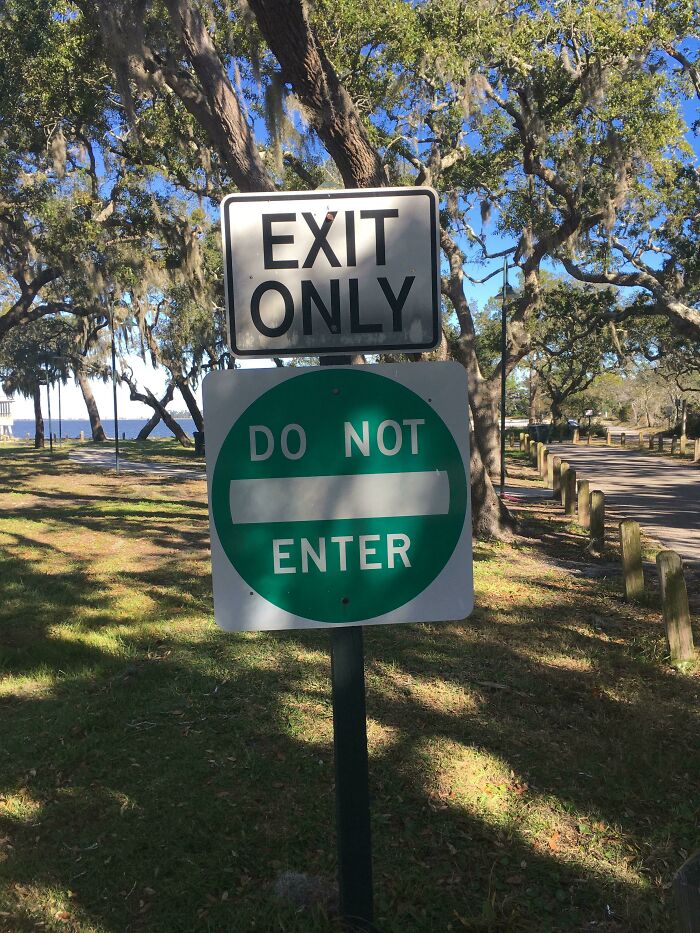 Green “Do Not Enter” Sign