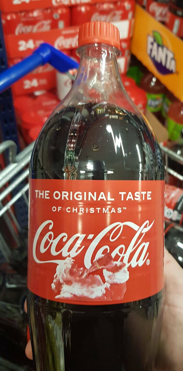 The Design On The Christmas Coke Makes It Look Like Wet Paint