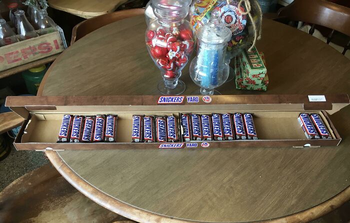 A Yard Of Snickers. Sorry, But I Tore Out The Cardboard Flaps That Kept Them Centered