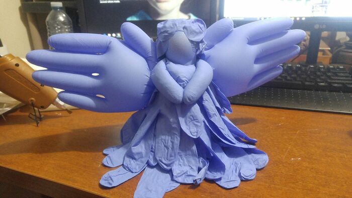 Un ángel de guantes