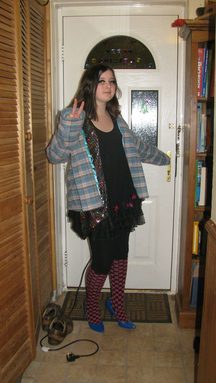 I Really Thought I Was Doing Something With This Look For My Year 7 Disco