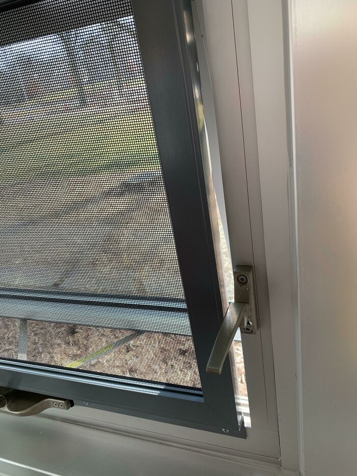 My Dorm’s Bug Screens Have Gaps On All Of Them