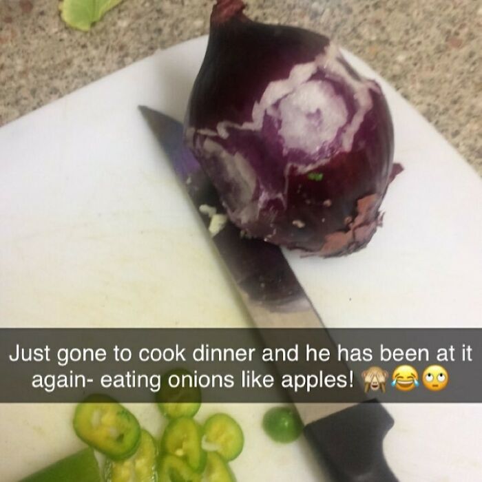 This Kid Eats Onions Like They're Apples