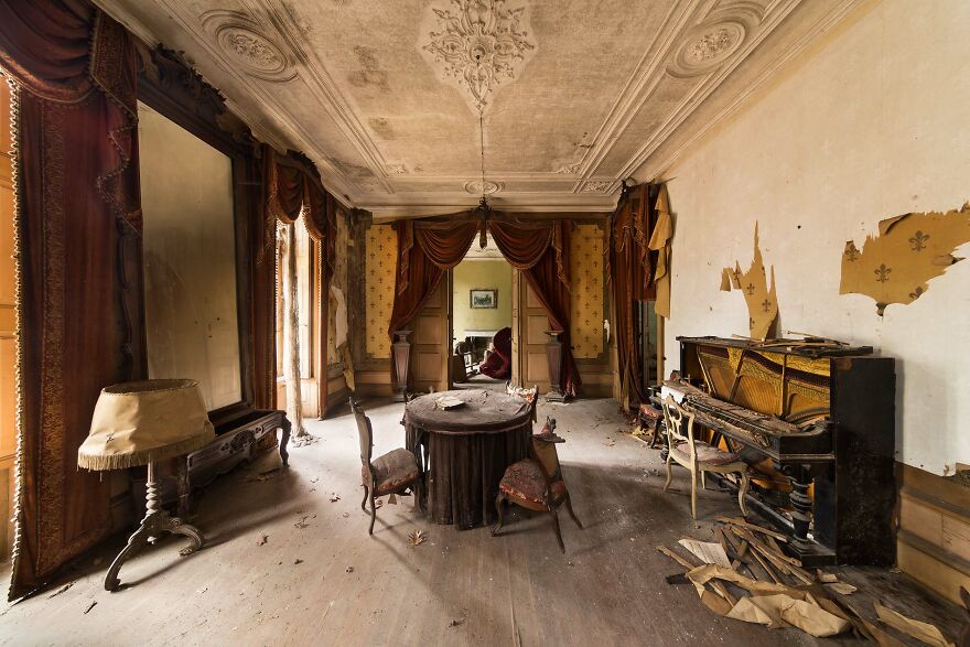 Abandoned Villa, Portugal