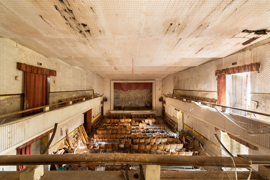 Abandoned Cinema, Italy