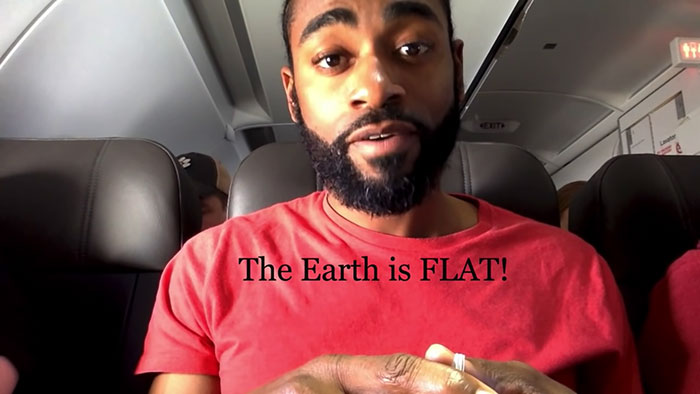 Conspiracy Theorist 'Proves' The Earth Is Flat With A Spirit Level On A Plane, And The 'Evidence' Is Making People Facepalm