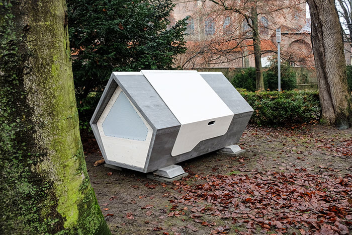 This City In Germany Has Sleeping Pods To Protect The Homeless From The Cold At Night