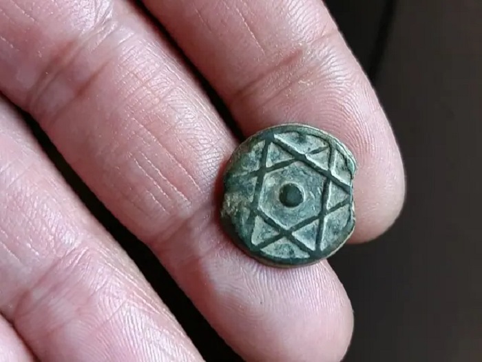 Moorish Coin From The 11th Century That I Found In The North Of Spain (The Picture Isnt Mine But My Coin Is Identical)