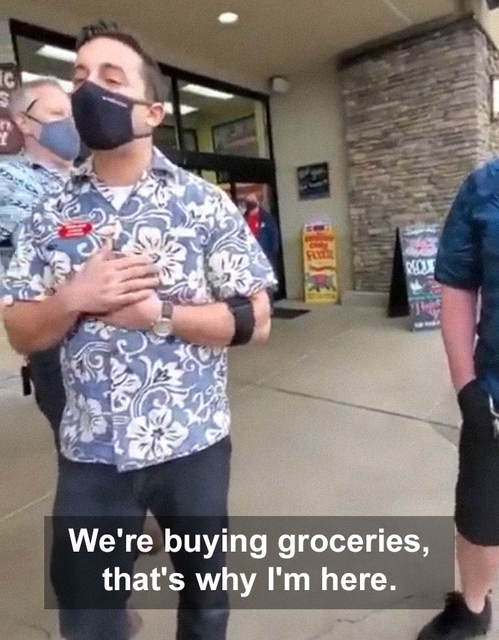 Anti-Masker "Karens" Attempt To Enter Trader Joe's, Get Rejected By This Awesome Manager