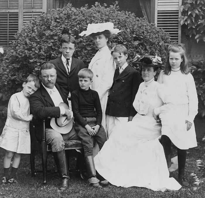 Til That Children From Roosevelt's Family Would Crawl Through The Space Between Ceilings And Floors In The White House, Where No Living Being But Rats And Ferrets Had Been For Years