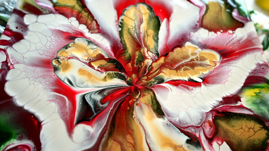 Flower Dip With Zip Lock Bag ~ Simple Acrylic Pour Flower Painting Flower Dip With Zip Lock Bag ~ Simple Acrylic Pour Flower Painting