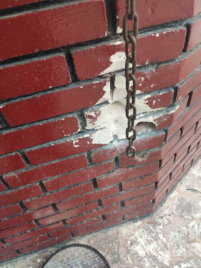 Brick Wall vs. Chain