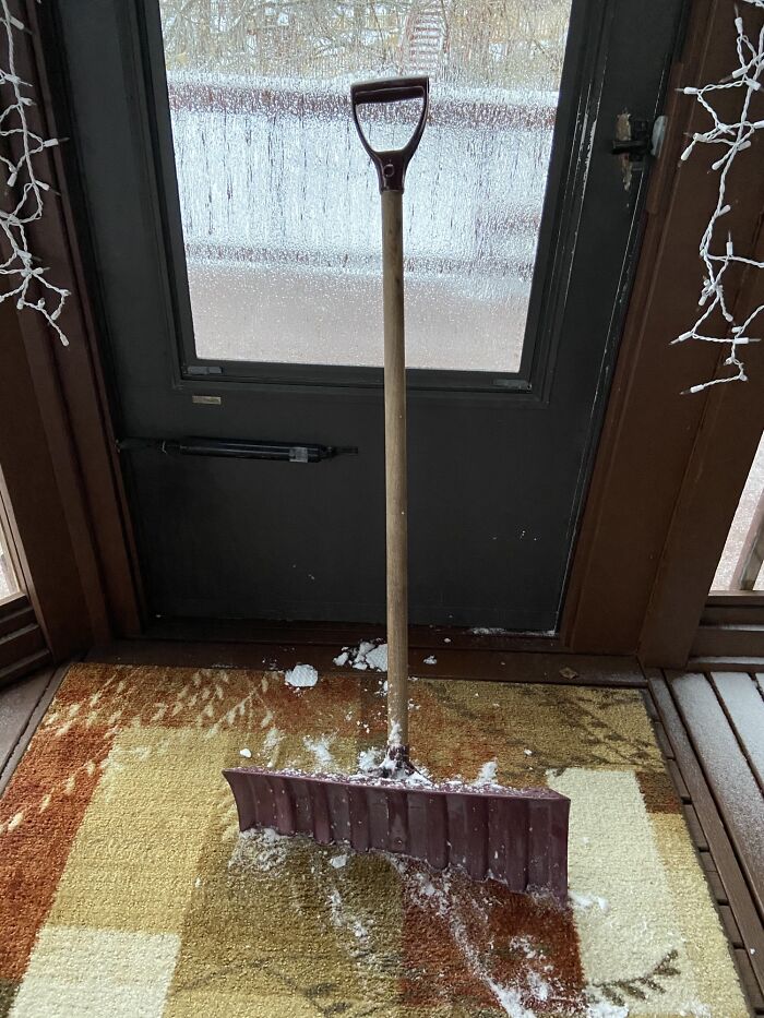 My Mom Has Been Using The Same Shovel For 25 Years