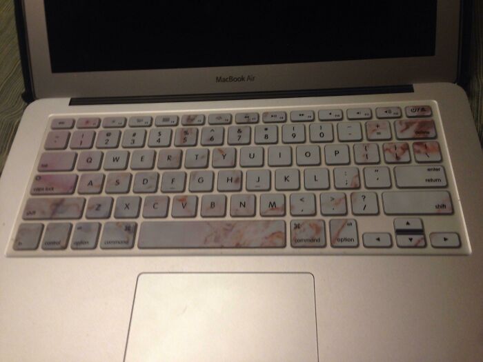 This Is A Keyboard Cover. There Is No Dirt Or Food On It