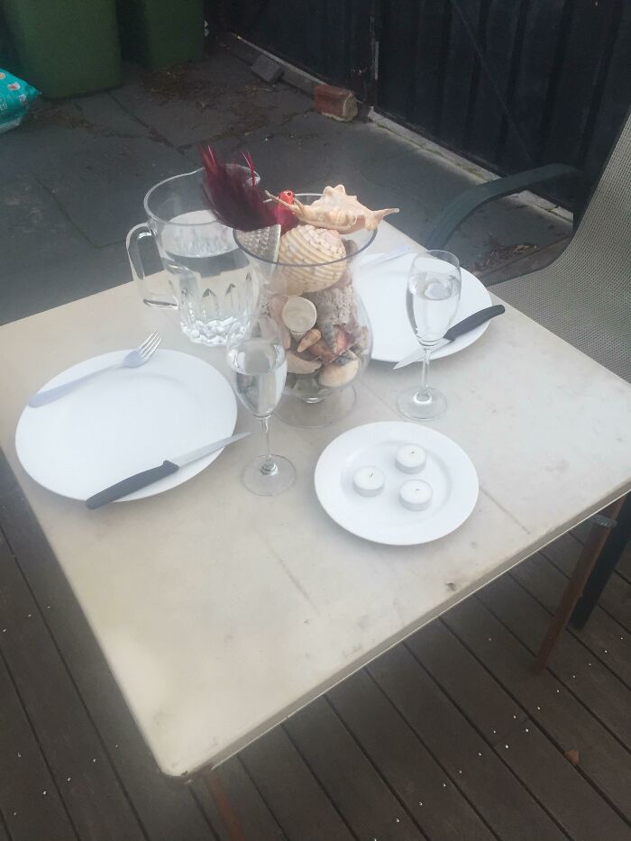 While I Was Ordering Take Away My 7 Year Old Set Up This Picnic Table Up Outside For Us