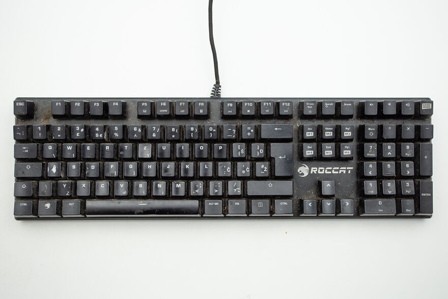 Cleaning The Dirtiest Roccat Suora Fx Keyboard